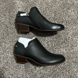 Dr. Scholls booties